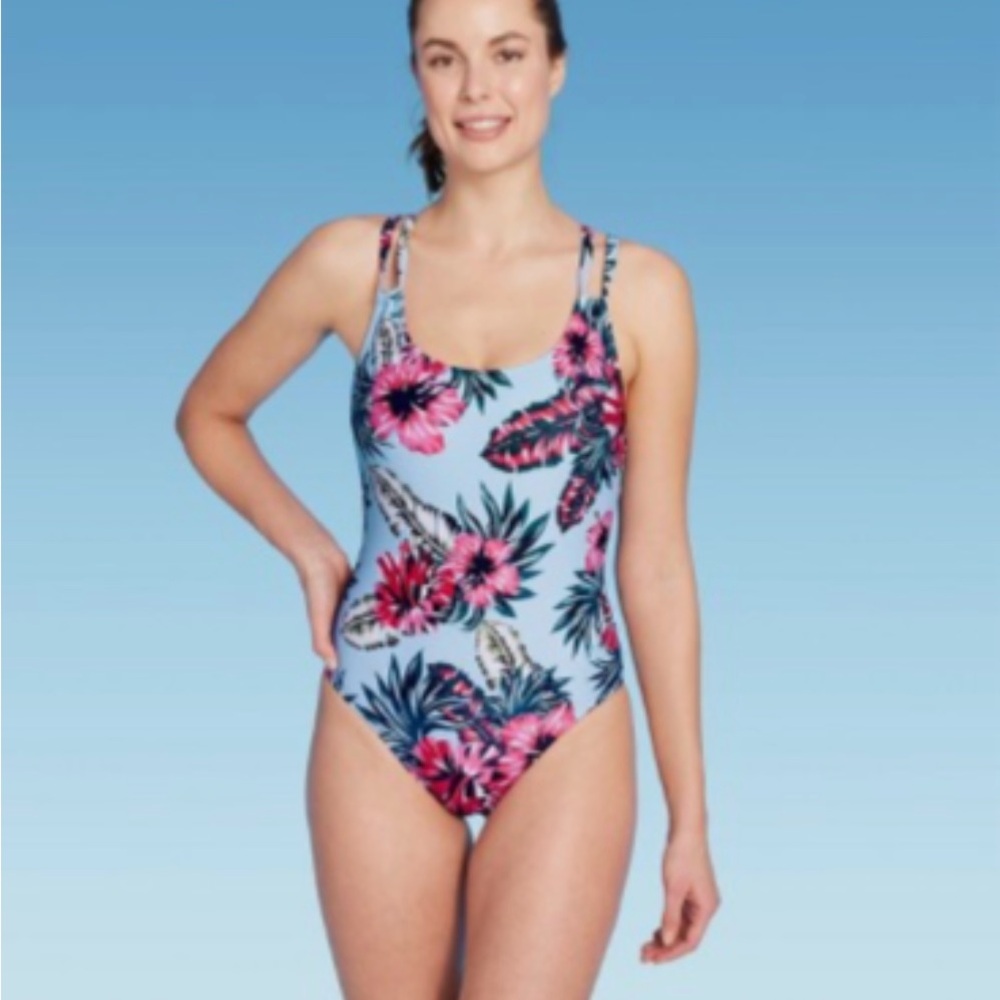 NWT Kona Sol Women’s Swimsuit/Bathing Suit.  Small 4/6 with adjustable straps.